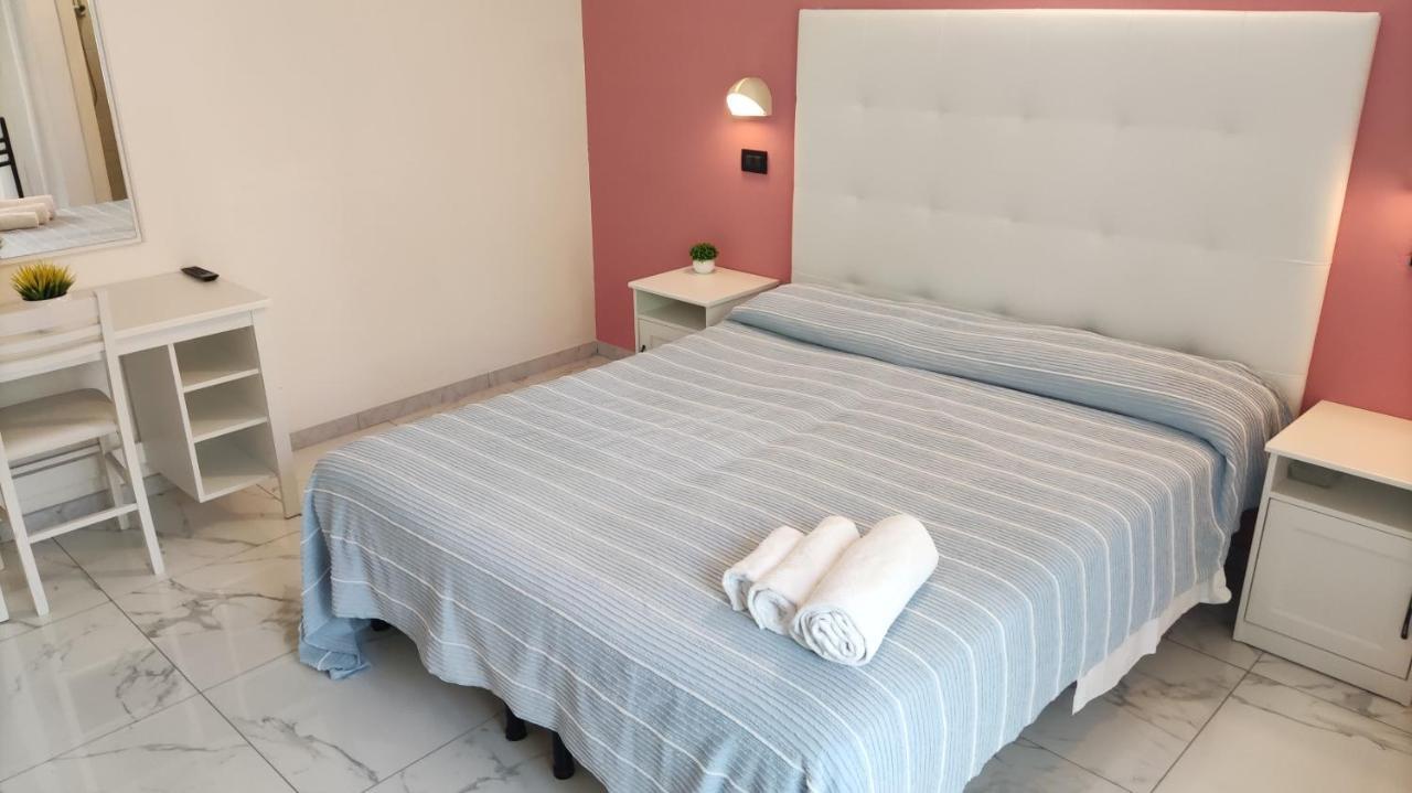 Hotel Villa Elisa Rimini Ngoại thất bức ảnh