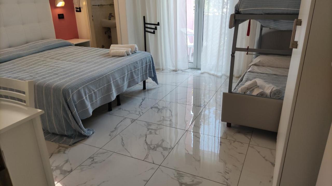 Hotel Villa Elisa Rimini Ngoại thất bức ảnh