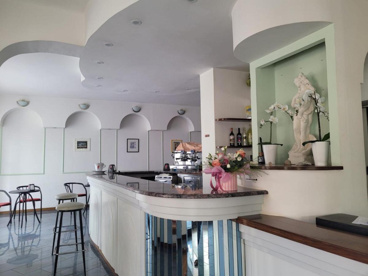 Hotel Villa Elisa Rimini Ngoại thất bức ảnh