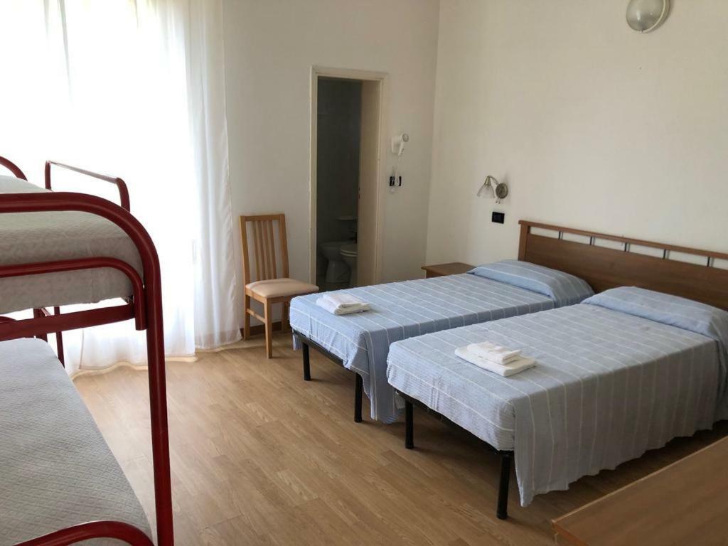 Hotel Villa Elisa Rimini Ngoại thất bức ảnh